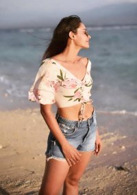 andrea jeremiah_teluguvox_7